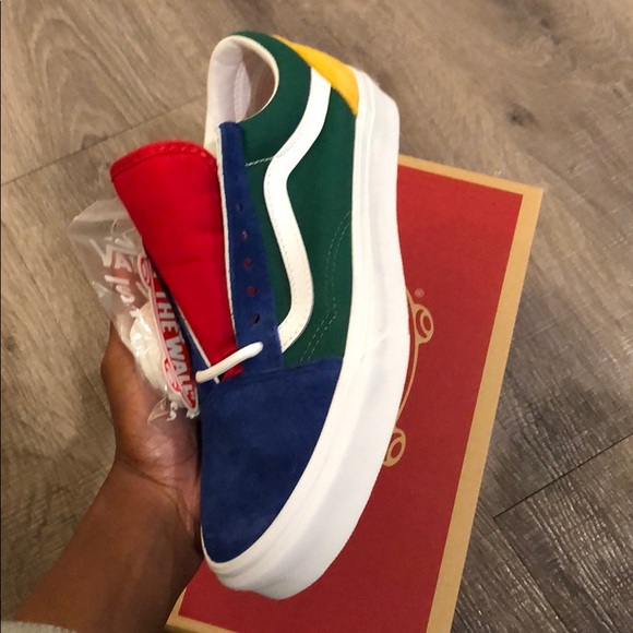 Vans Yacht Club - Picture 5 of 7